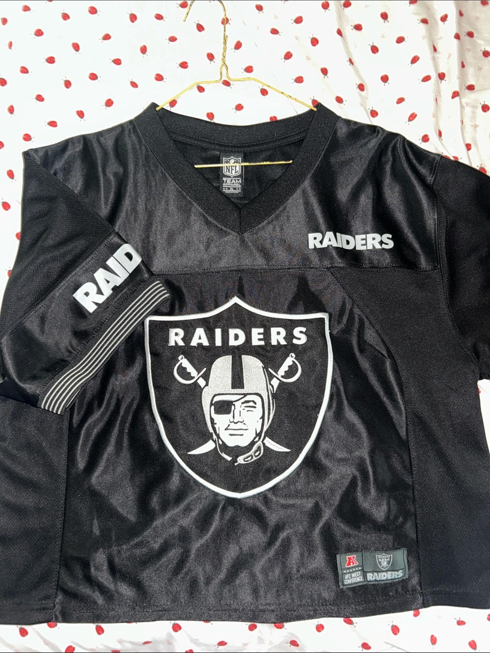 NFL Raiders Women’s Cropped Black Team Jersey